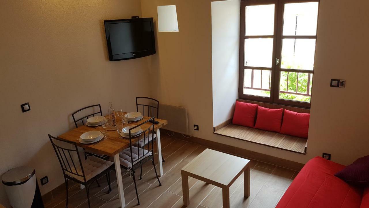 Appartements Coeur De Village Saint-Jean-du-Bruel Exterior foto